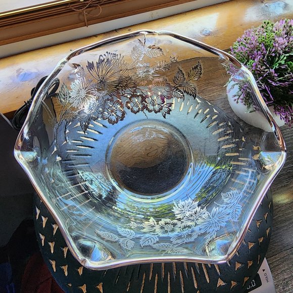 Vintage SILVER CITY Flanders Design Round Crimped Bowl 6" - Picture 4 of 9